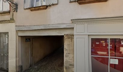 Ambulances de l'Autan, Ambulancier à Aiguefonde