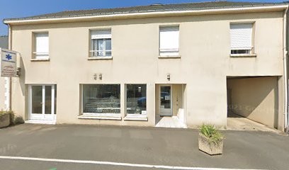 Ambulances Varadaises, Ambulancier à Loireauxence