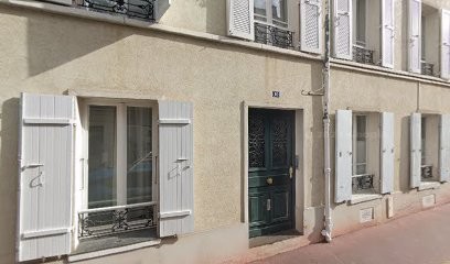 Shanna Ambulances, Ambulancier à Saint-Mandé