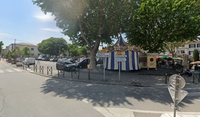 Sci Sam, Ambulancier à Saint-Rémy-de-Provence