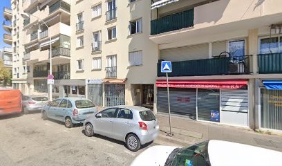 Ambulance Saint-Patrick, Ambulancier à Nice