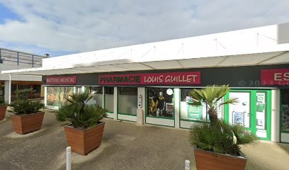 Ambulances Pacific, Ambulancier à La Rochelle