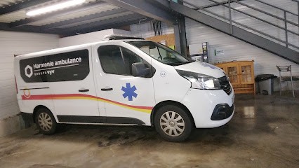 Sara, Ambulancier à La Bâthie