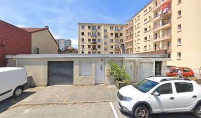 SMH 38 Ambulances, Ambulancier à Saint-Martin-d'Hères