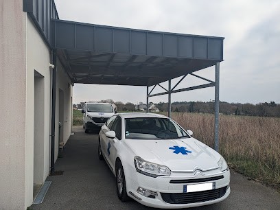 Ambulances De La Ria (Mendon Ambulances), Ambulancier à Locoal-Mendon