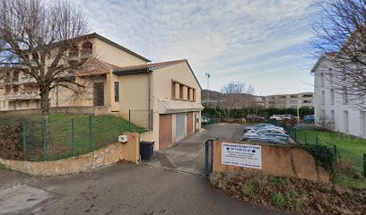 Ambulances Dombes Cotière, Ambulancier à Miribel