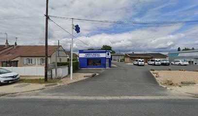 Ambulances Saint Exupéry, Ambulancier à Vierzon