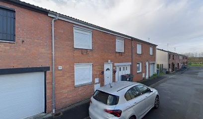 Taxi Jacques, Ambulancier à Neuville-en-Ferrain