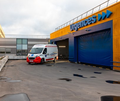 Ambulances et Taxis Côte Lumière, Ambulancier à L'Aiguillon-sur-Mer