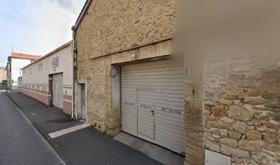 Ambulances Assistance Orange, Ambulancier à Orange