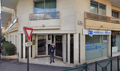 Ambulances Acanthe, Ambulancier à Roquebrune-Cap-Martin