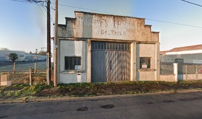 Ambulances de Rouillac, Ambulancier à Rouillac