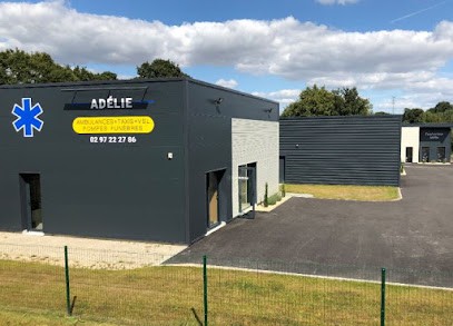 Adélie Ambulances Leveque Billet, Ambulancier à Josselin