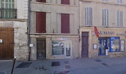 Médica Ambulances, Ambulancier à Mane