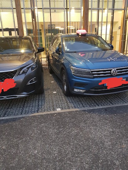 Sarl Delee, Ambulancier à Sainte-Jamme-sur-Sarthe