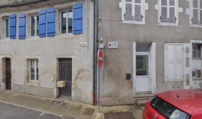 AMBULANCES et TAXI DU NIVERNAIS, Ambulancier à Moulins-Engilbert