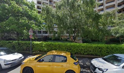 Ker Rault Loic Alexis, Ambulancier à Lyon 09