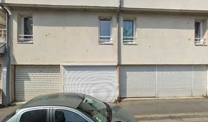 Ambulances Dhinaut, Ambulancier à Montataire