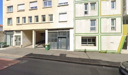 Ambulances de Nuit, Ambulancier à Bagneux