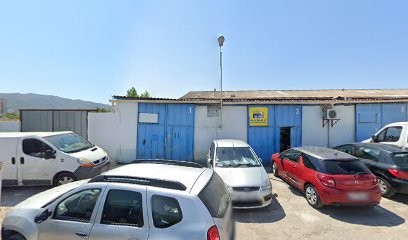 Ambulance du 5eme, Ambulancier à Marseille 12