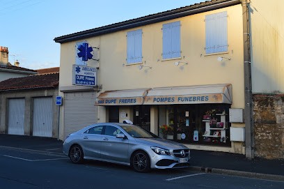 Dupé Ambulances Funéraire, Ambulancier à Agris